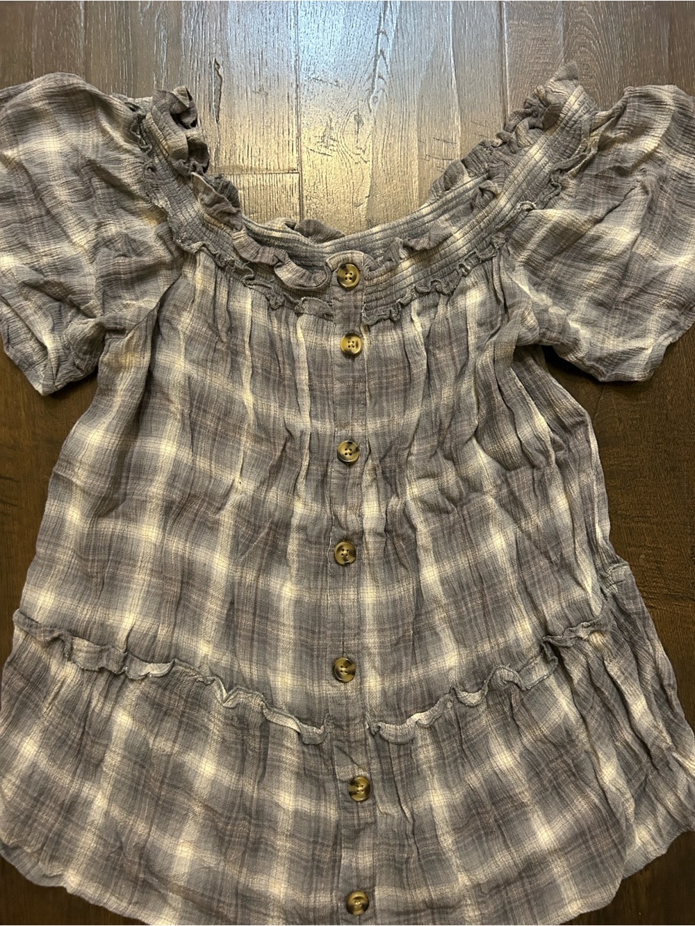MAURICE’S Lightweight Gray Plaid Button-Front Peasant Top